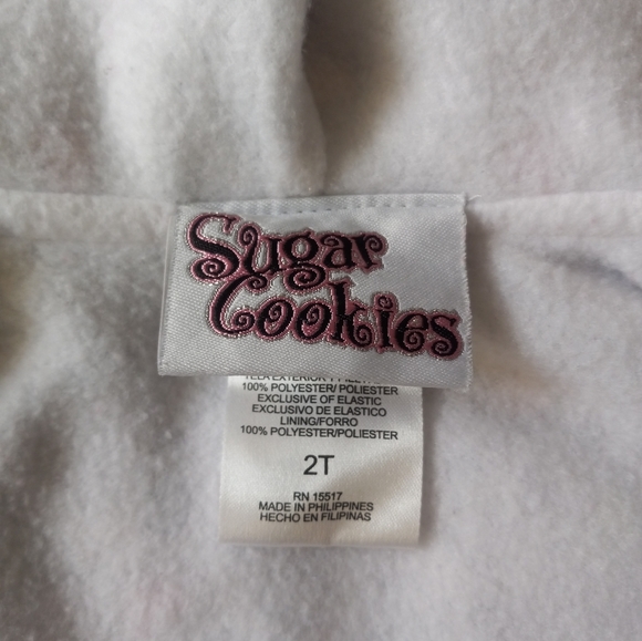 2 piece set Little Girls Size 2T - Picture 3 of 10